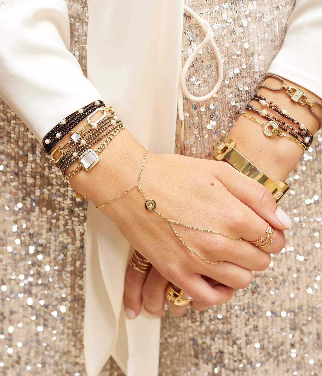 Boliva Hand Jewelry (Gold-Plated Steel)