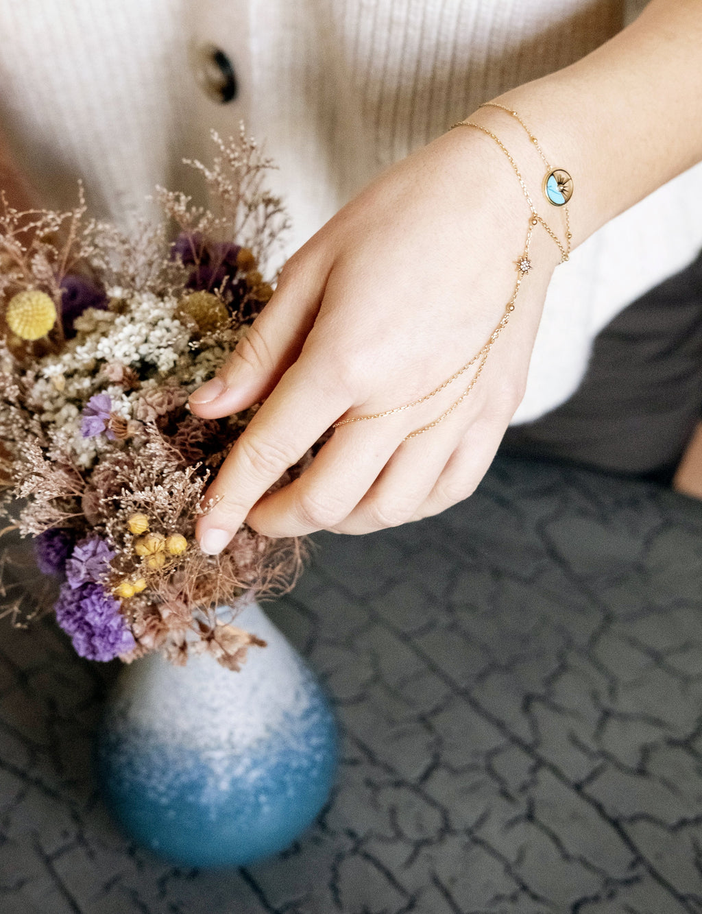 Orion Hand Jewelry (Gold-Plated Steel)