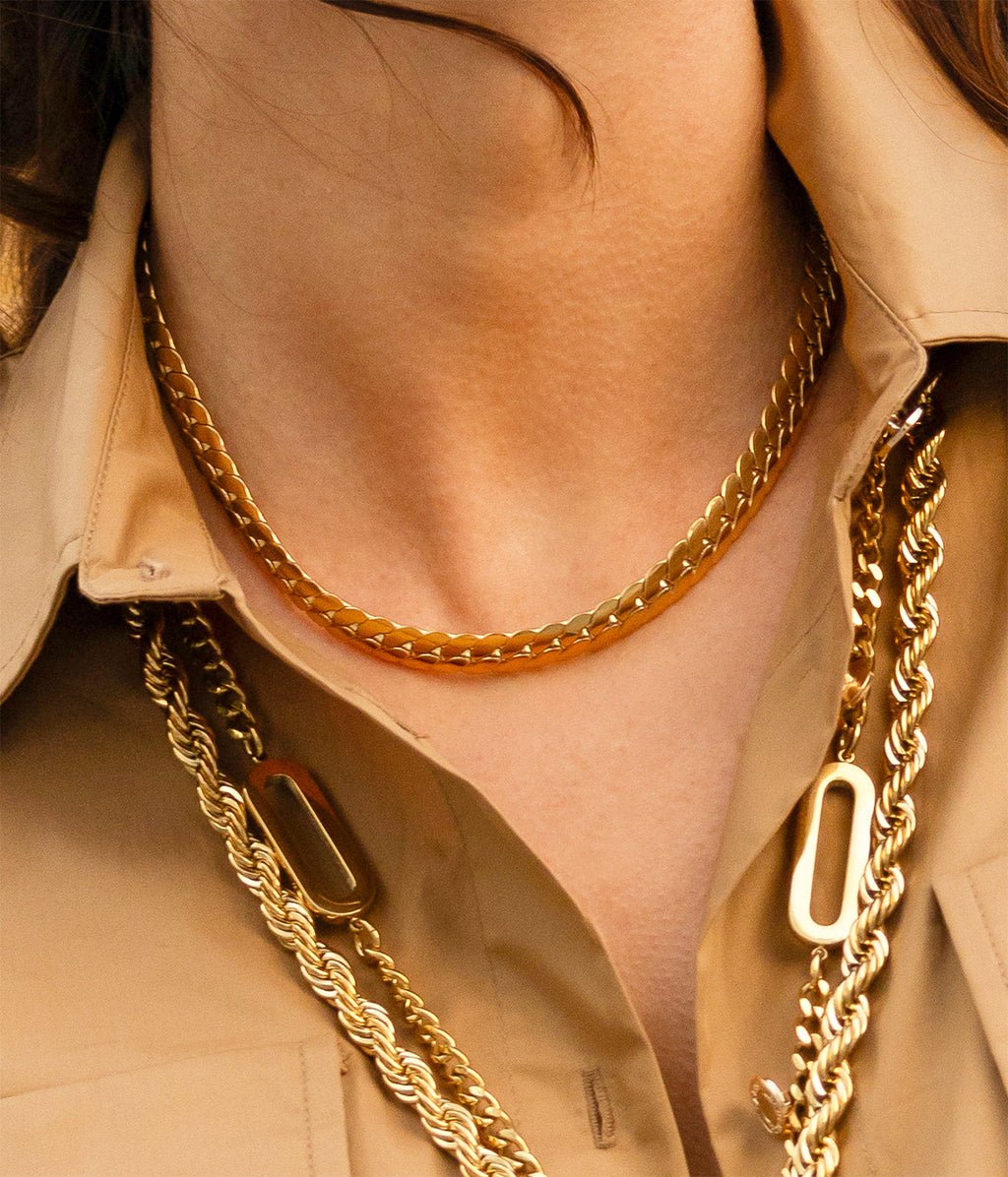 Necklace Baldo (Golden steel)